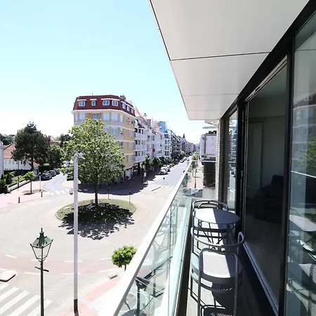 In Near Driehoeksplein Lägenhet